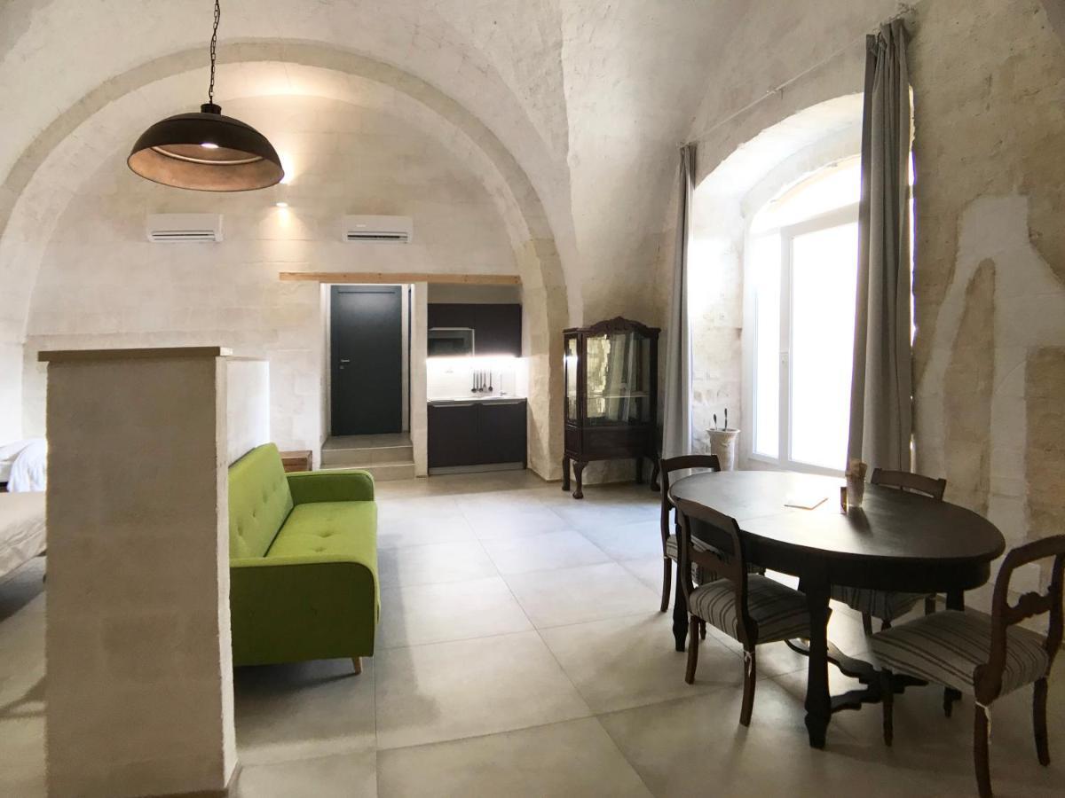 דירות מטרה Palazzo Enselmi מראה חיצוני תמונה